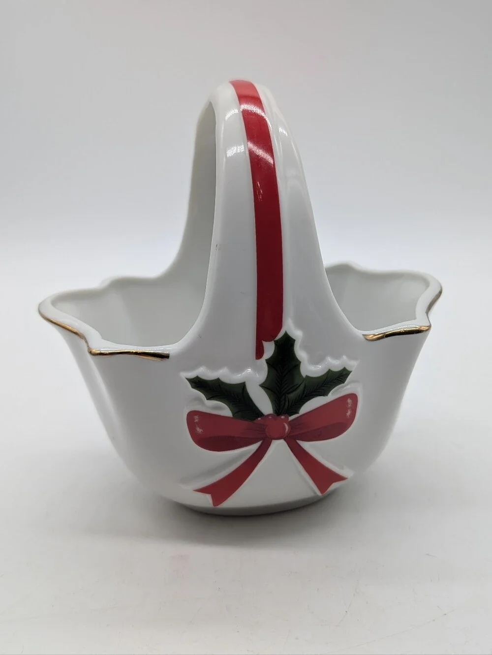 Vintage Mount Clemens Pottery Christmas Holly & Red Bow Porcelain Handled Basket
